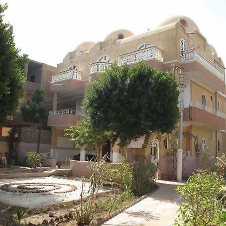 Luxor Light Retreat Hotel Екстериор снимка